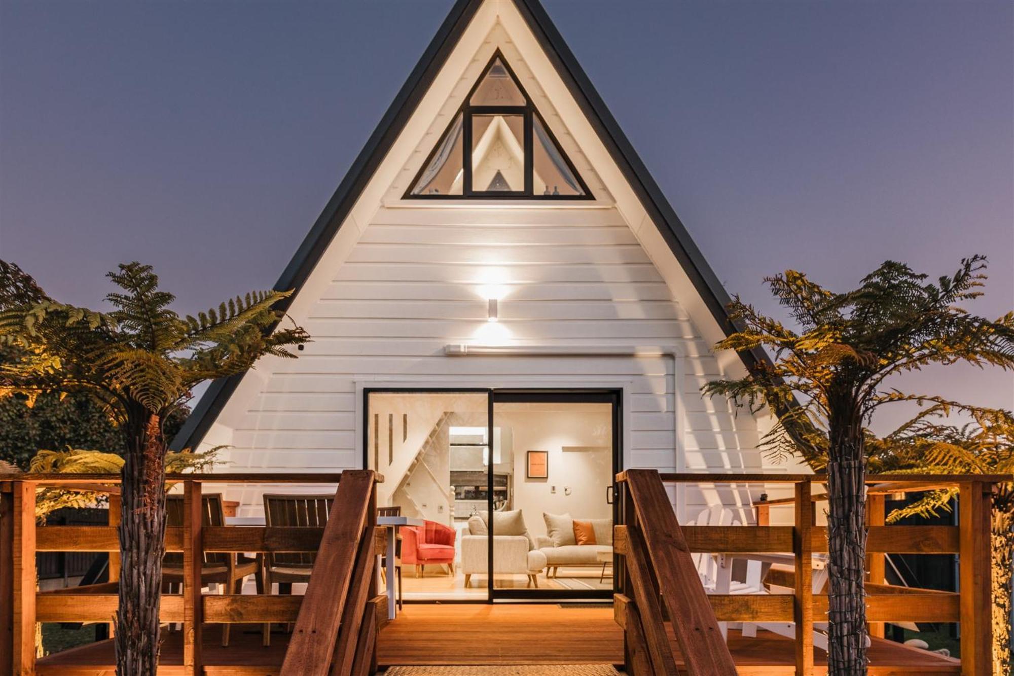 Waterfront Living Redefined Westport Exterior foto